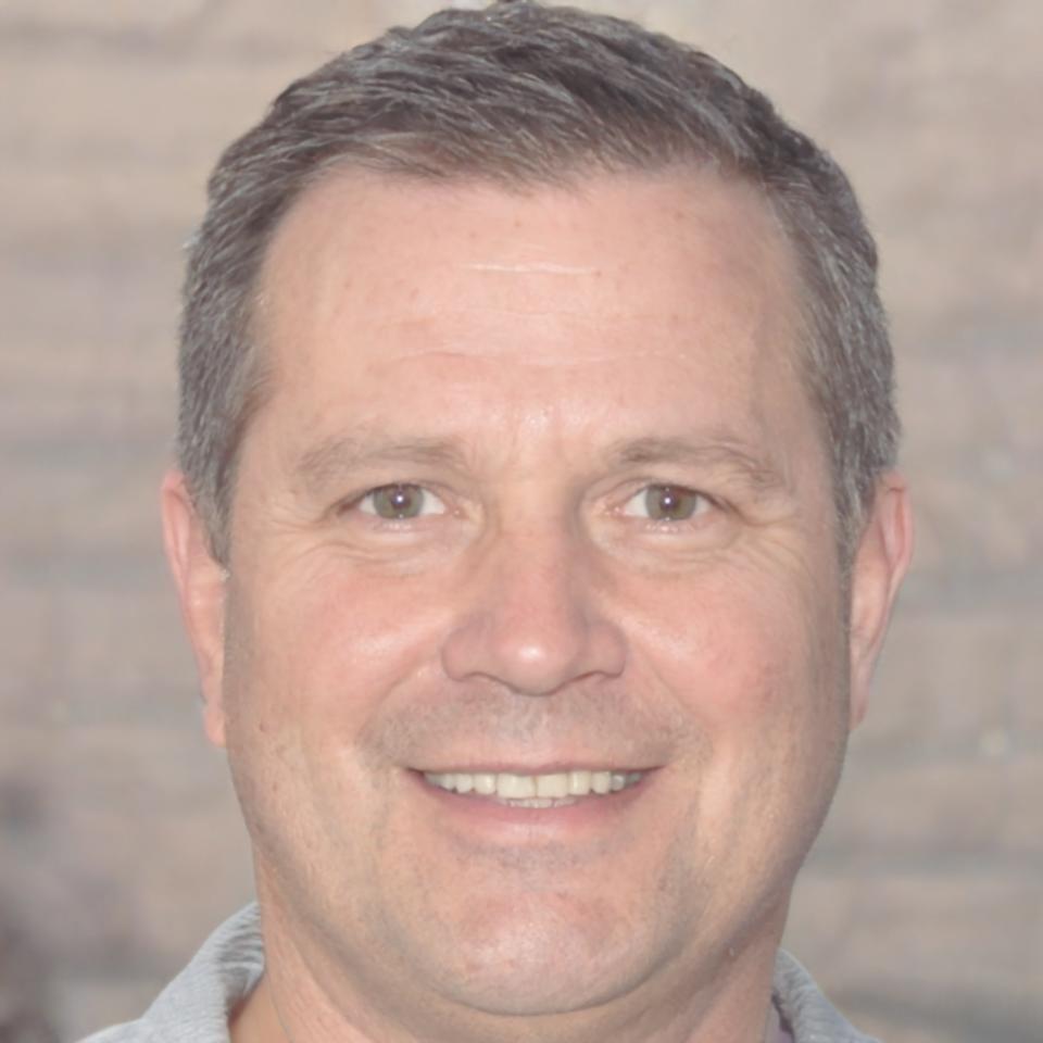 Portrait de Thomas Dubois, directeur d'analyse financière